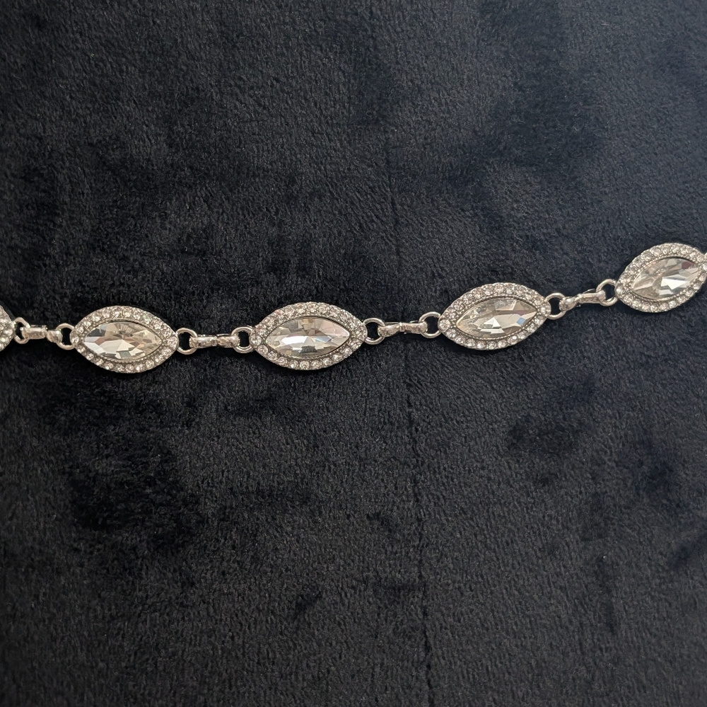 Elegant Oval Rhinestone, Silver Tone Chain Belt, 60" Total Length - Picture 5 of 9